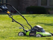 Nguyên nhân máy cắt cỏ chạy yếu và cách khắc phục hiệu quả
